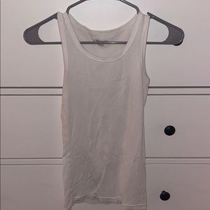 Basic white tank